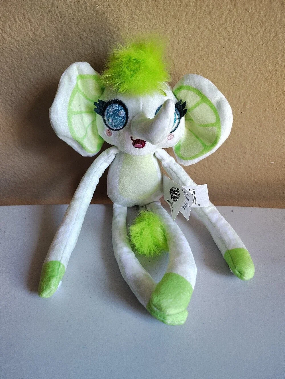 Just Play Fur By The Foot Carry Case & 3 Plush Characters Collectible Novelty